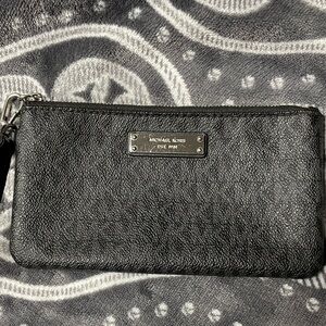 Michael Kors black signature Wristlet